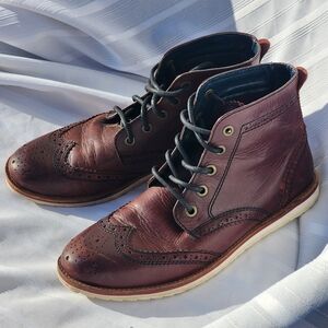 Crevo Boardwalk Men's Bordo Leather Wingtip Brogue Chelsea Boots ~ size 11